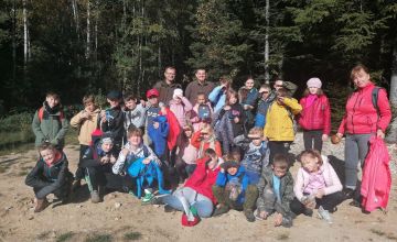 Lekcja przyrody w lesie