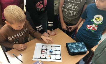 Ozobot jesienią w klasie IIIA