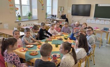 Zdrowe śniadanie w klasie 1b