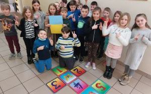 Uczniowie i nauczyciele SP2 solidaryzują się z narodem ukraińskim (2)
