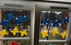 Uczniowie i nauczyciele SP2 solidaryzują się z narodem ukraińskim  (2)