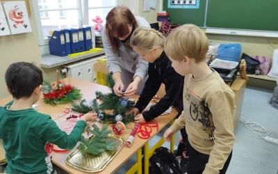 Świąteczne warsztaty w klasie 2 A (14)