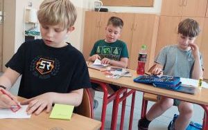 Dzień Książek w klasie 2a  (8)
