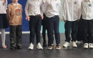 Pasowanie na ucznia klas pierwszych (15)