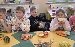 Zdrowe śniadanie w klasie 1b (2)