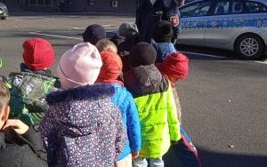 Przedszkolaki odwiedziły Komisariat Policji (9)