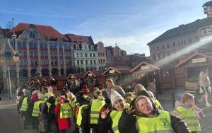 Wycieczka klas 3a i 3b do Rezydencji Świętego Mikołaja we Wrocławiu. (16)