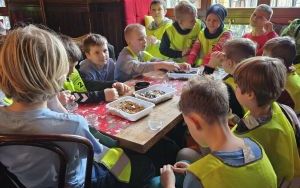Wycieczka klas 3a i 3b do Rezydencji Świętego Mikołaja we Wrocławiu. (5)
