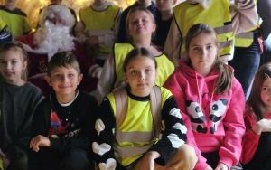 Wycieczka klas 3a i 3b do Rezydencji Świętego Mikołaja we Wrocławiu. (14)