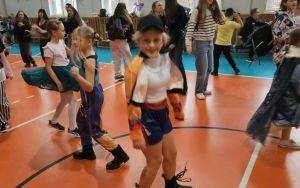 Bal karnawałowy klas 1-3 (11)