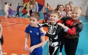 Bal karnawałowy klas 1-3 (8)