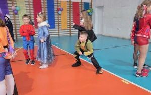 Bal karnawałowy klas 1-3 (7)