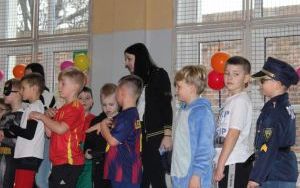 Bal karnawałowy klas 1-3 (10)
