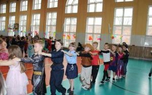 Bal karnawałowy klas 1-3 (7)