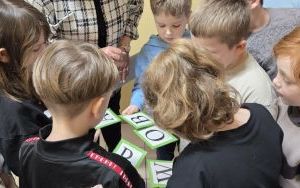 Pasowanie na czytelnika w SP2 (2)