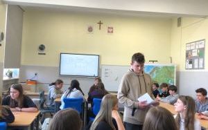 Dzień Kobiet w klasie 7B (1)