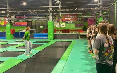 7 B na wycieczce w parku GoJump (4)