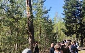 Lekcja przyrody w terenie (9)