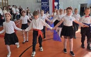 Uroczysty apel z okazji Święta Narodowego Trzeciego Maja. (9)