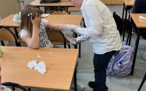 Zajęcia z edukacji zdrowotnej – pierwsza pomoc w klasach 4 (4)