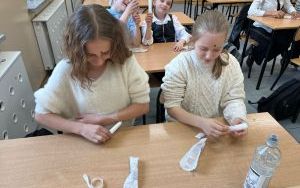 Zajęcia z edukacji zdrowotnej – pierwsza pomoc w klasach 4 (2)