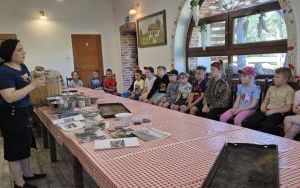 Wycieczka pierwszaków do Chlebowej Chaty (14)