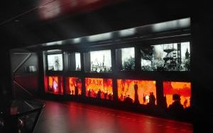 Klasa 3 a odwiedziła wystawę „Iskry Niepodległej” (6)
