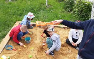 Dzień Dziecka w klasach drugich (9)